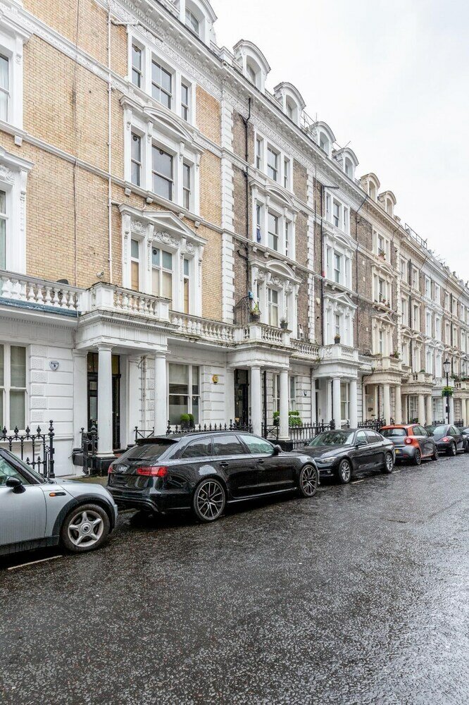 Фото Bright stylish Nott Hill apart sleeps 6