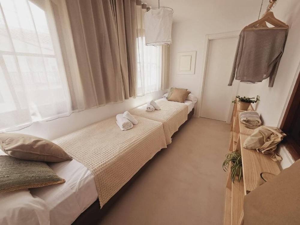 Фото Hostal Es Niu de Tamariu