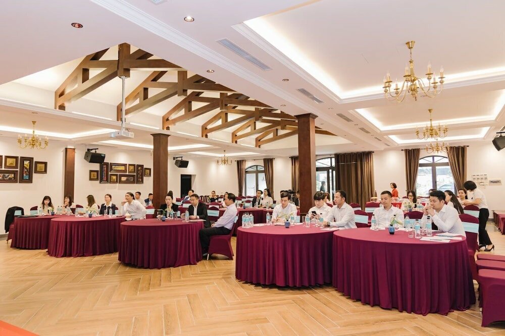 Фото Paradise Soc Son Resort