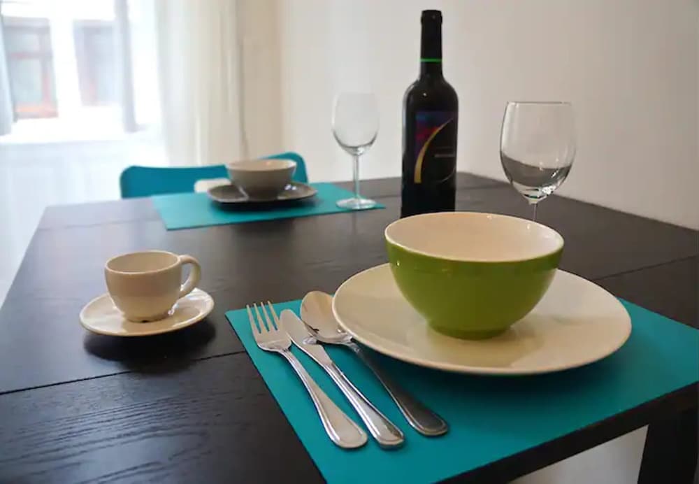 Фото Bright and Cozy - city center