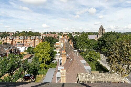 Гостиница Cosy 1 bedroom in Belsize Park в Лондоне