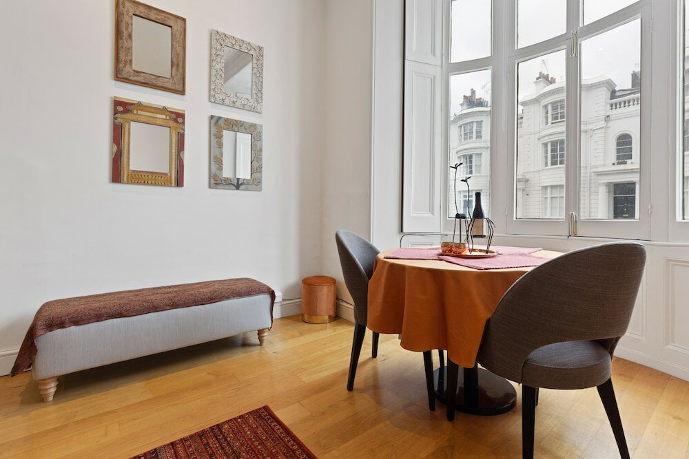 Фото Altido Elegant 1-Bed Flat In Bayswater