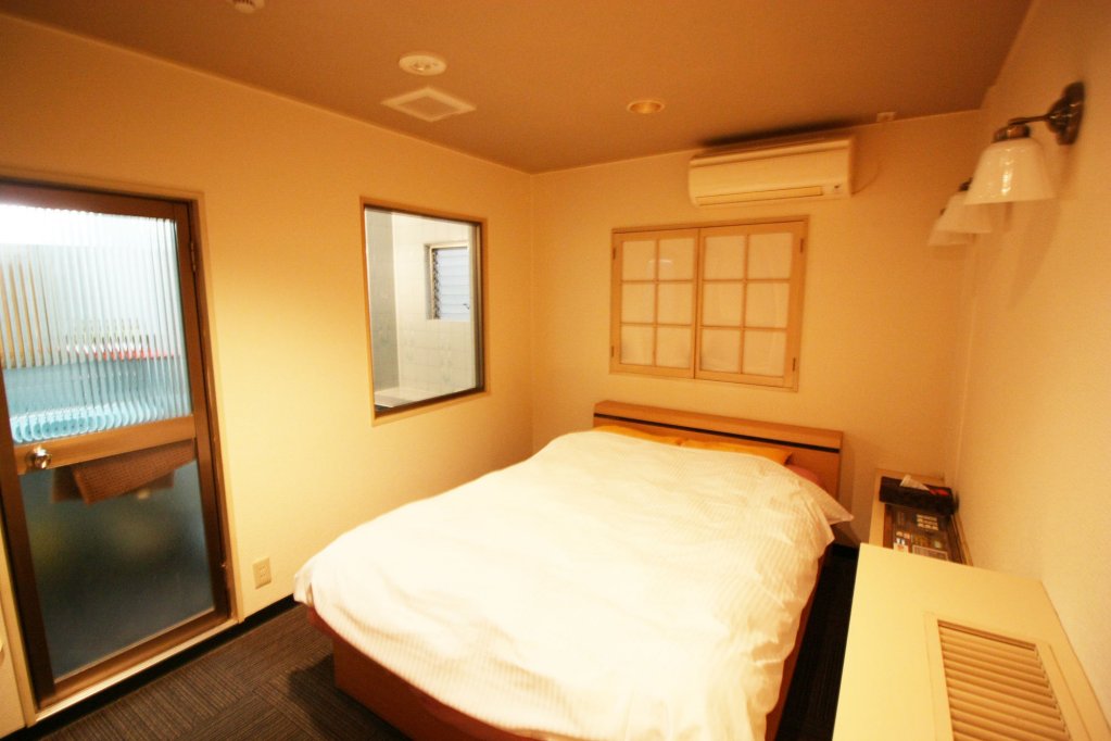 Фото Hotel Muse Osaka - Adults Only