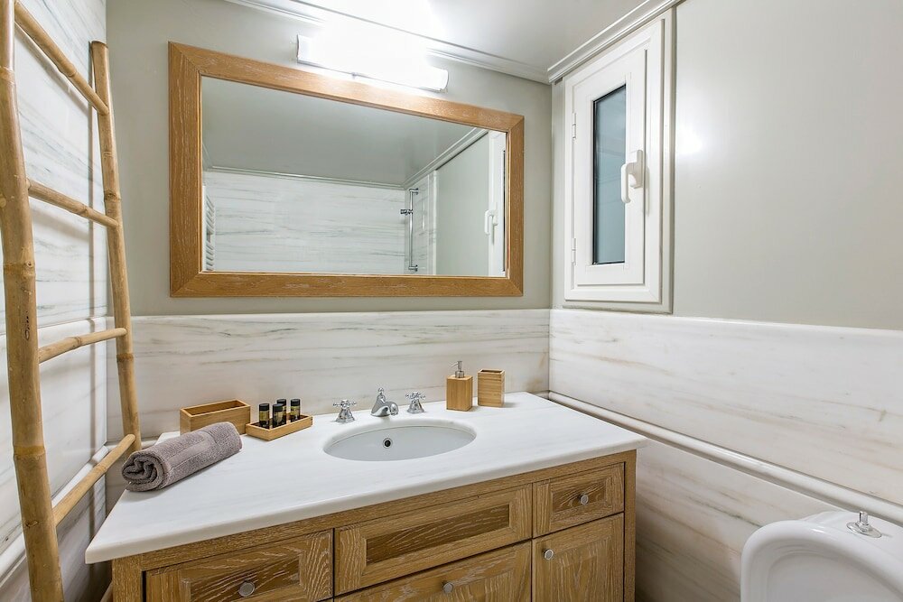 Фото Aerides Luxury Suites