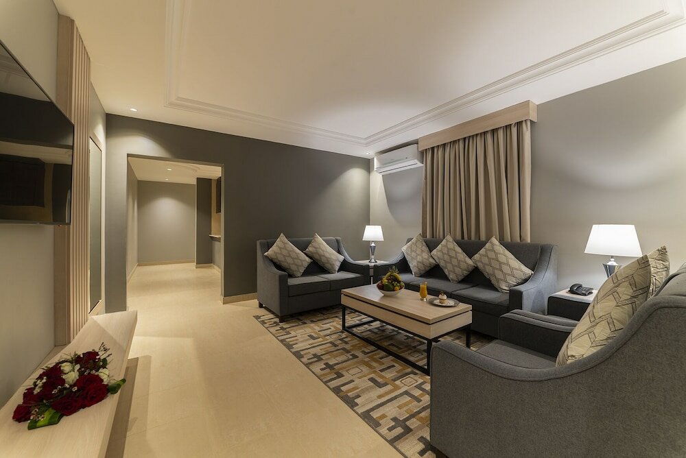 Фото Enala Hotel Apartments- Tabuk