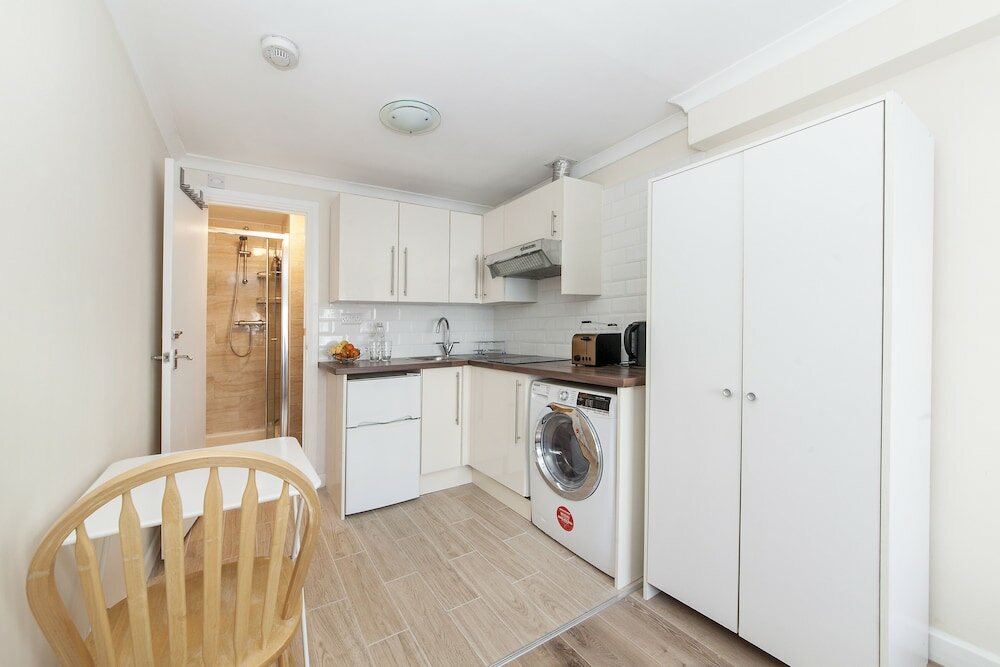 Фото Th Serviced Apartment London