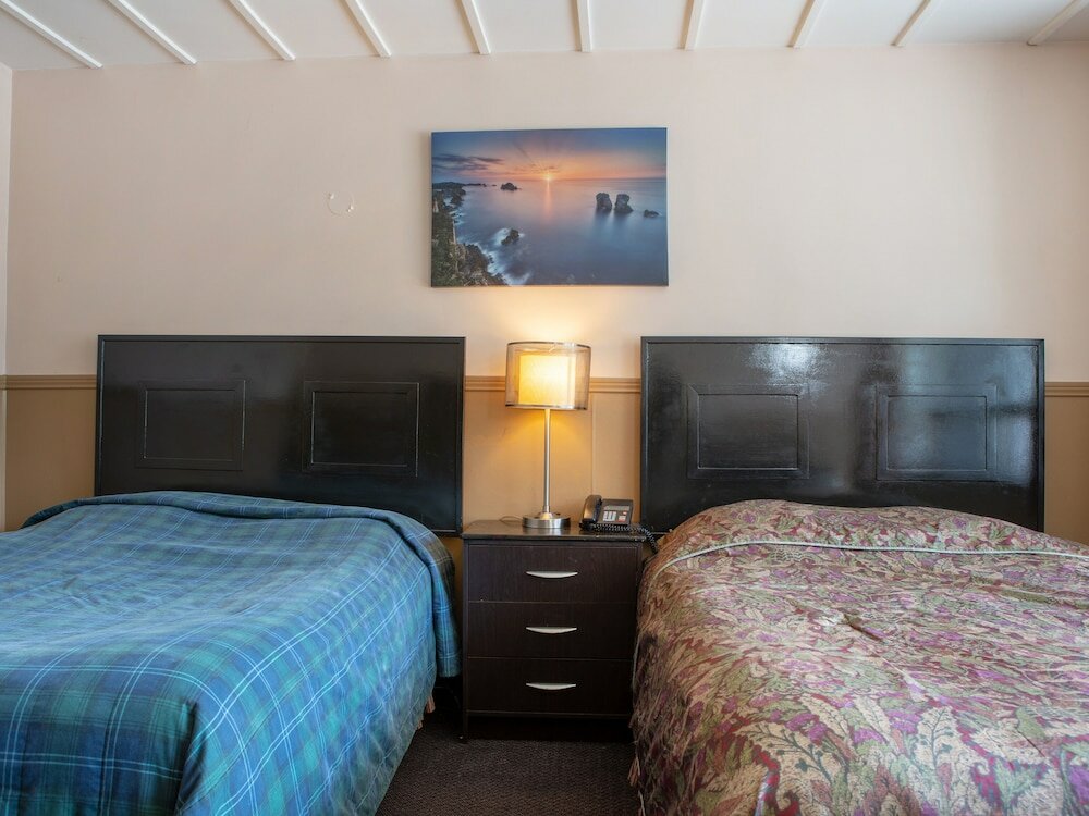 Фото Hotel Richmond Hill On North