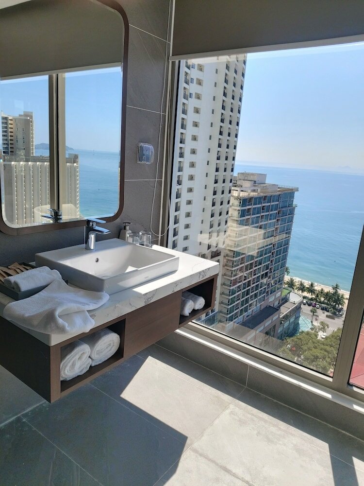 Фото Annova Nha Trang Hotel