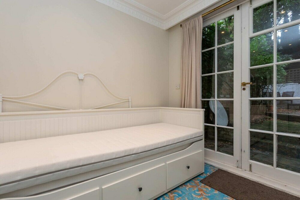 Фото Gorgeous 6bd House - 2 Mins From South Kensington!