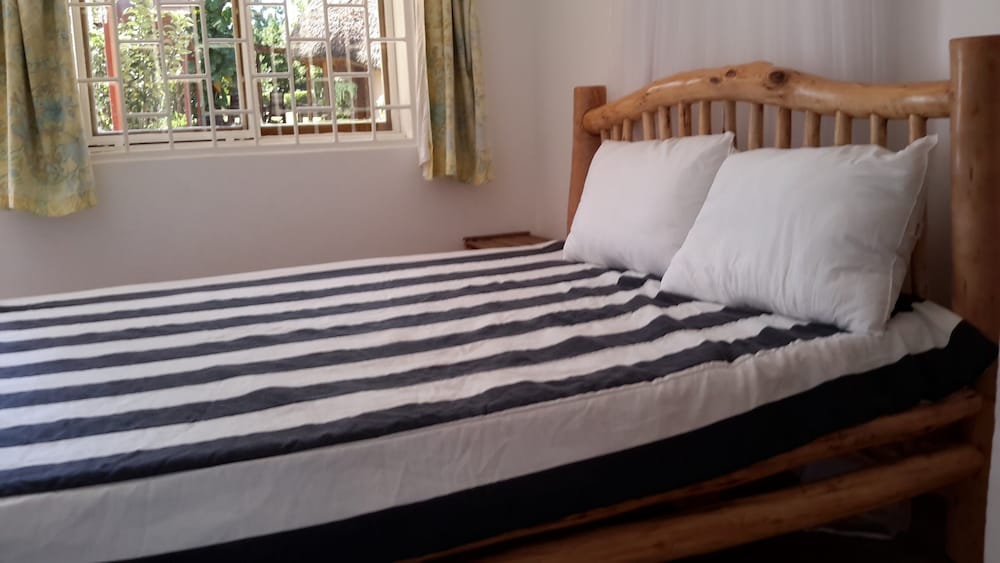 Фото Brownstone Country Home Lira Uganda