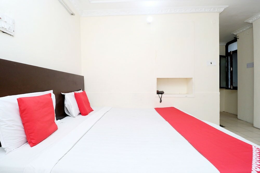 Фото Oyo 30274 Temple City Guest House