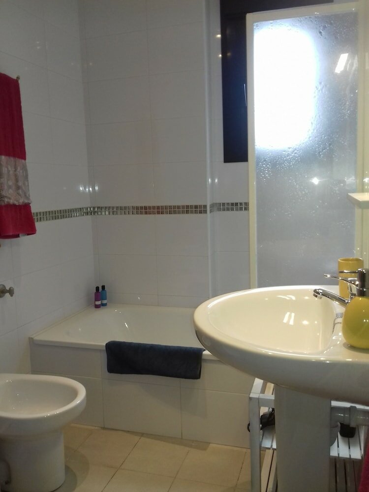 Фото Deluxe Centre Apart with Parking