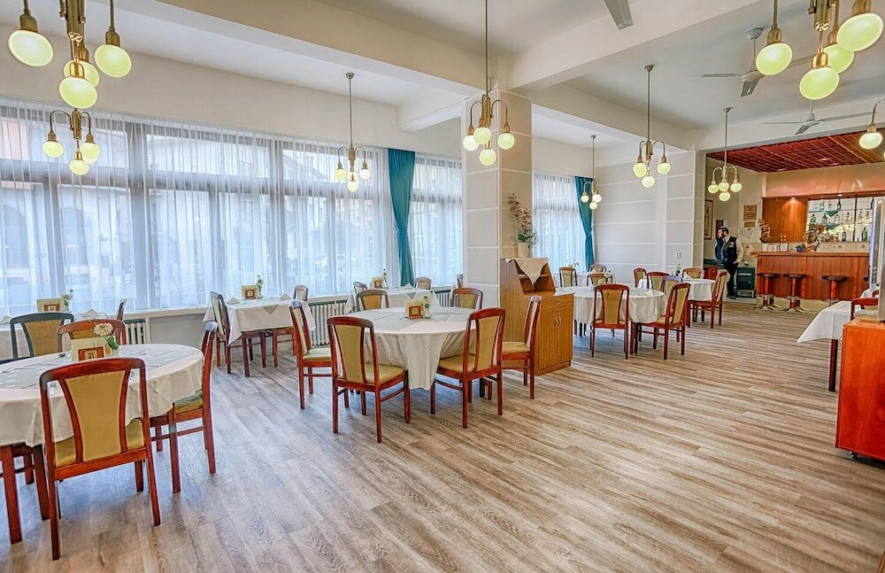 Фото Ensana Central