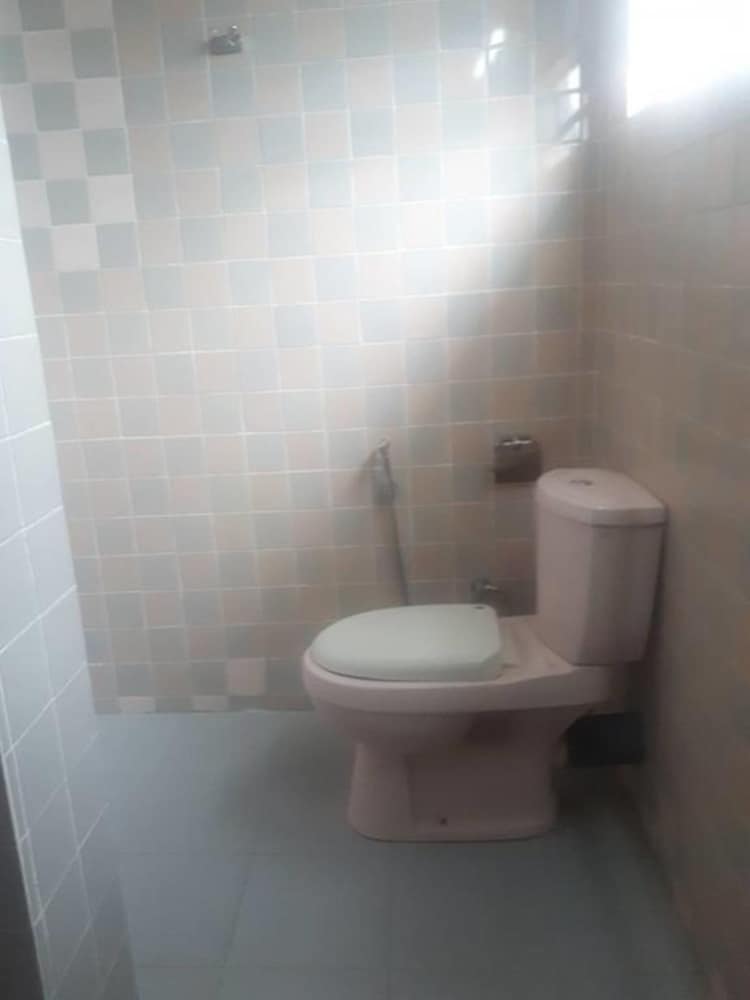 Фото Hotel Chathuna