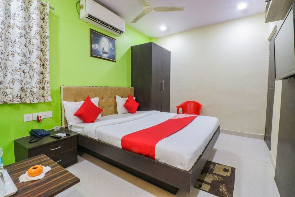 Фото Oyo 47586 J J Residency