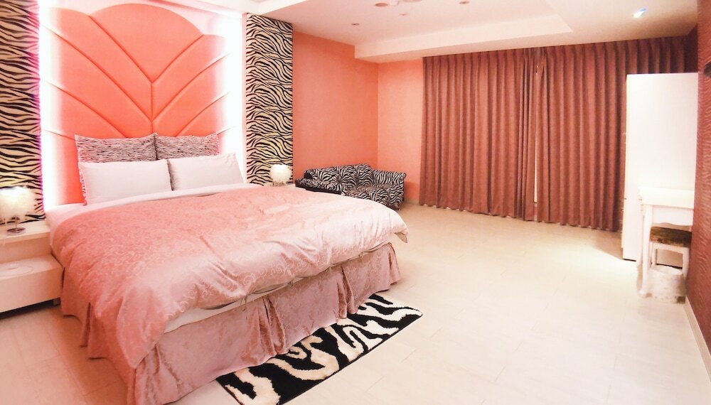 Фото 4 Seasons B&b