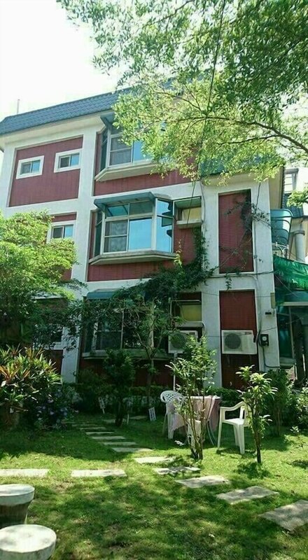 Гостиница Xiangyang Tianyuan Ju Homestay