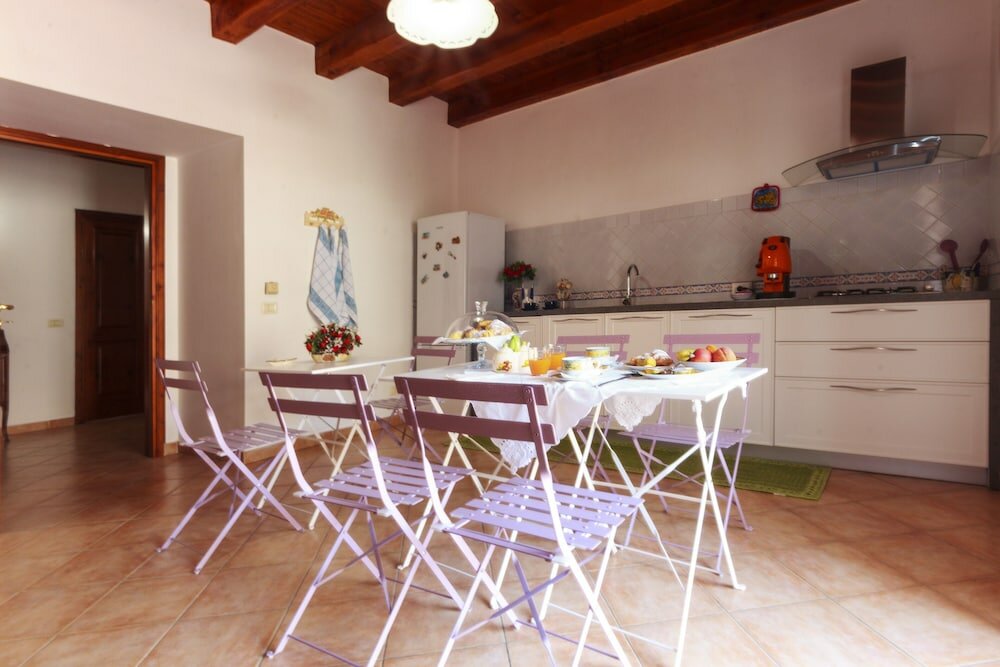 Фото Maridà B&b