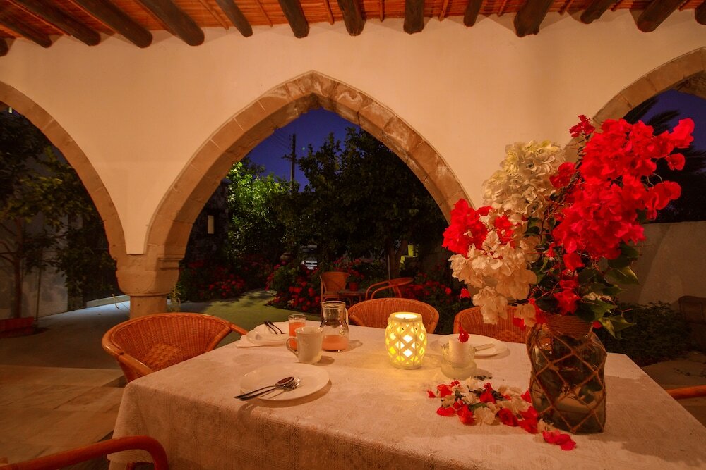 Фото Estia Gaia Cottage