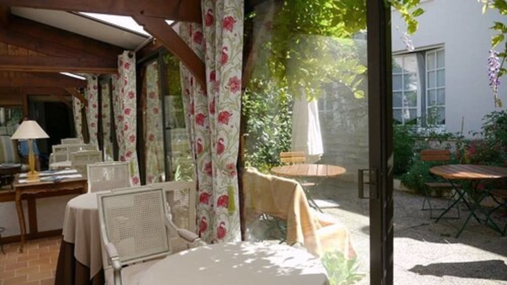 Фото Hôtel de la Sologne