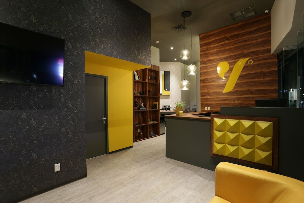 Фото The Yellow Capsule