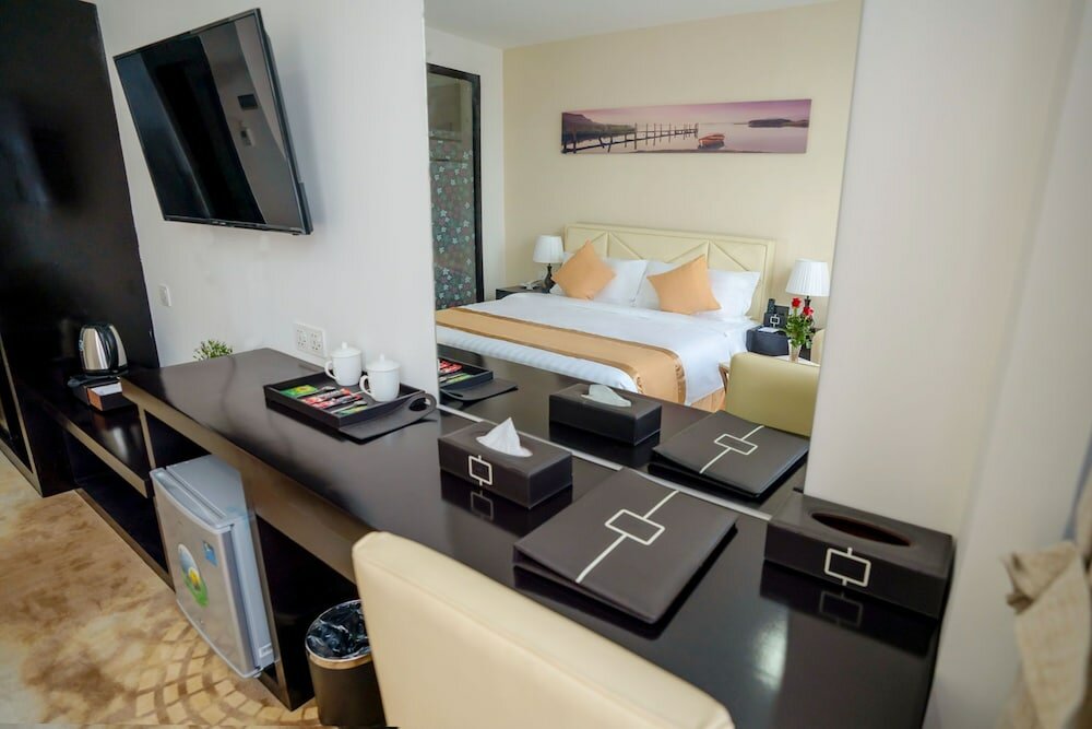 Фото Hotel Sanchaung