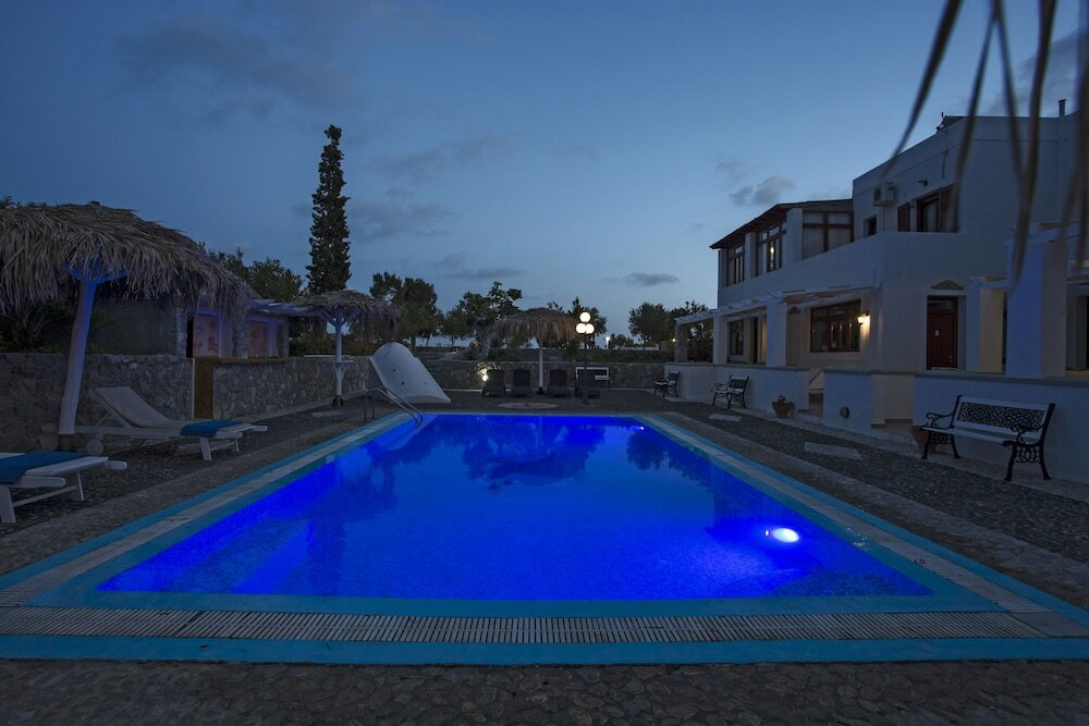 Фото The Birds Villa included Car rental