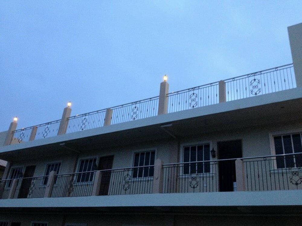 Фото Spurlock Residences