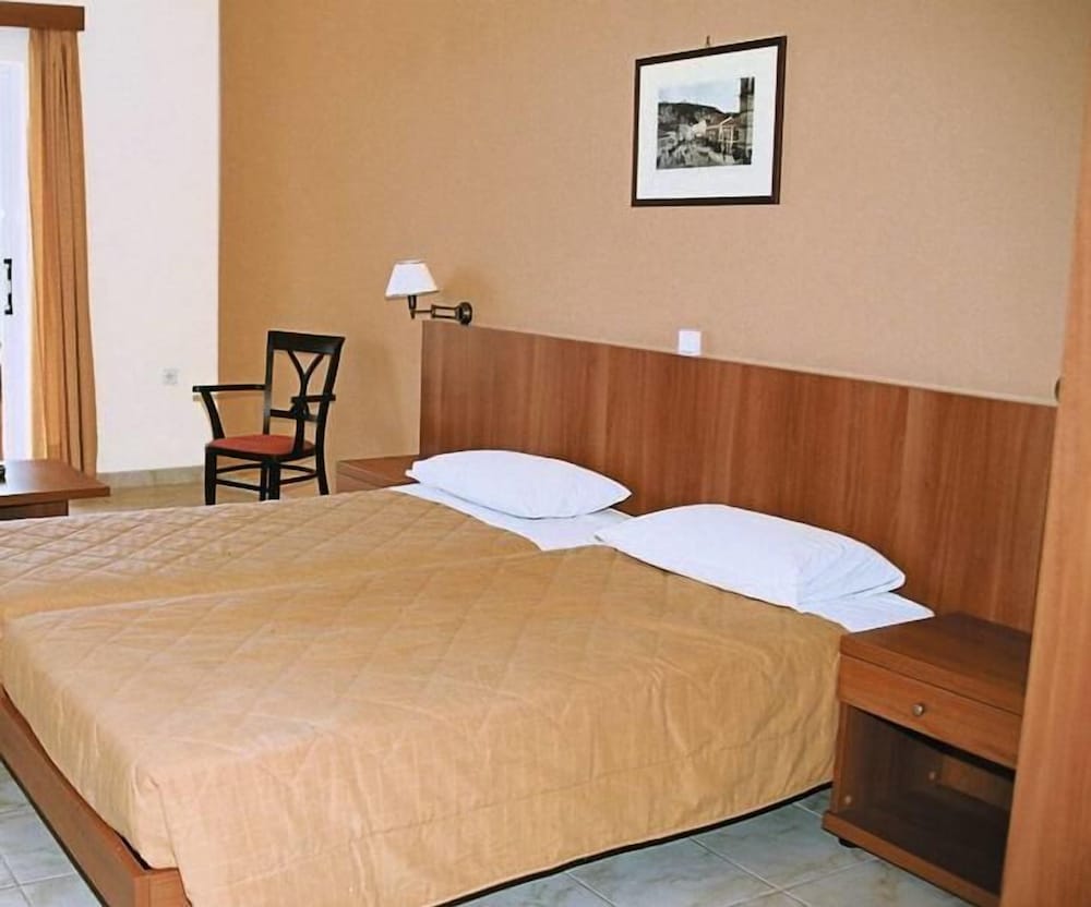 Фото Ariadne Apartments