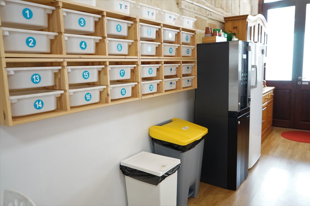 Фото Hostel Menorca - Albergue Juvenil