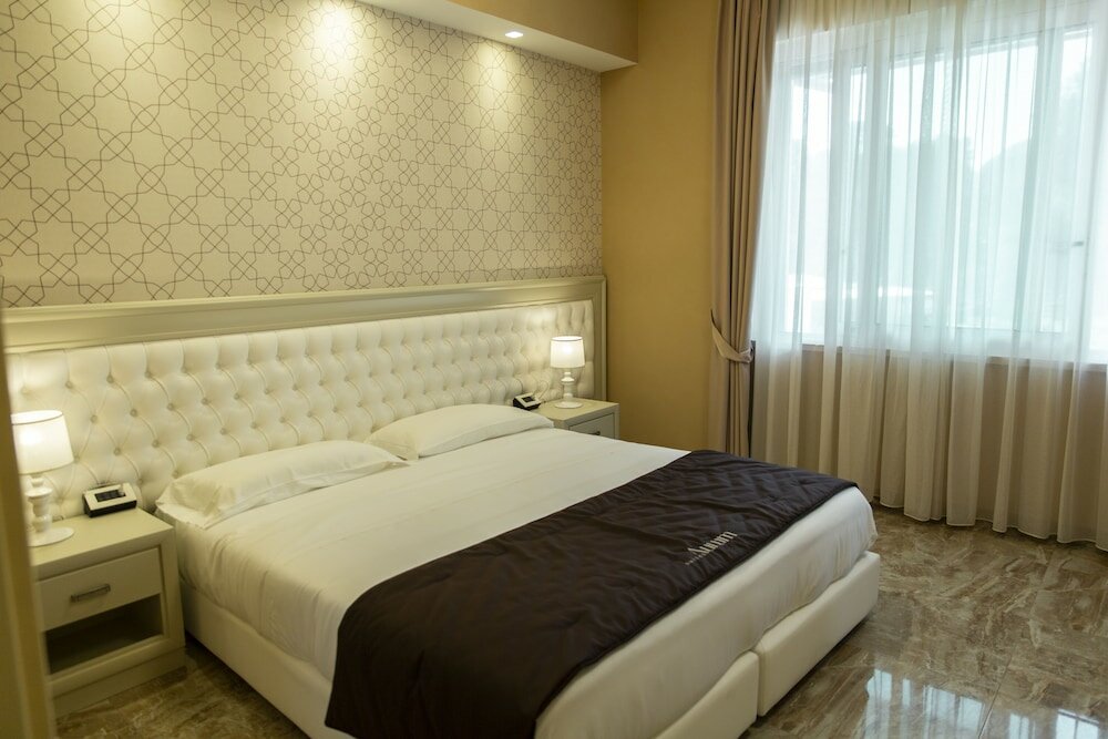 Фото Aurum Suites