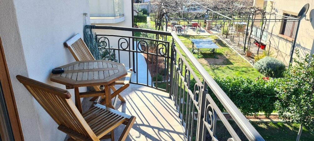 Фото Apartments Aerodrom