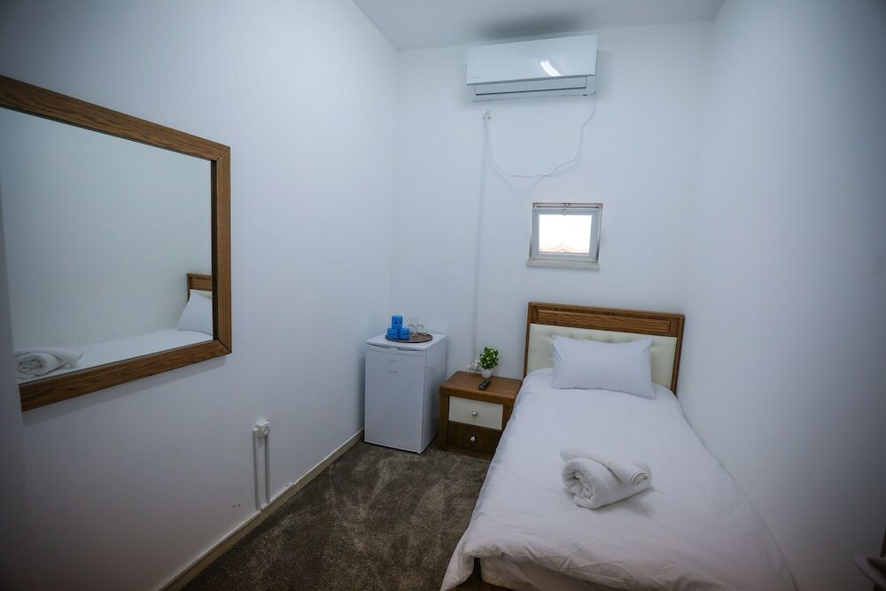 Фото Damascus Gate Rooms Motel
