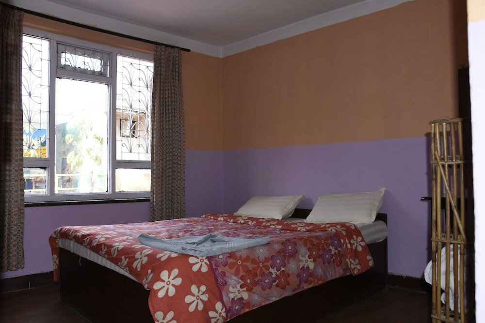 Фото Beehive Hostel