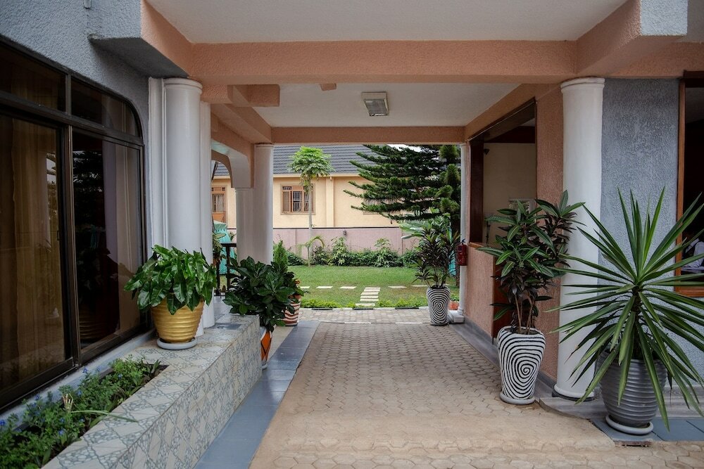 Фото Ezra boutique villa