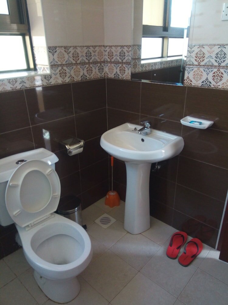 Фото Emmaus Guest House