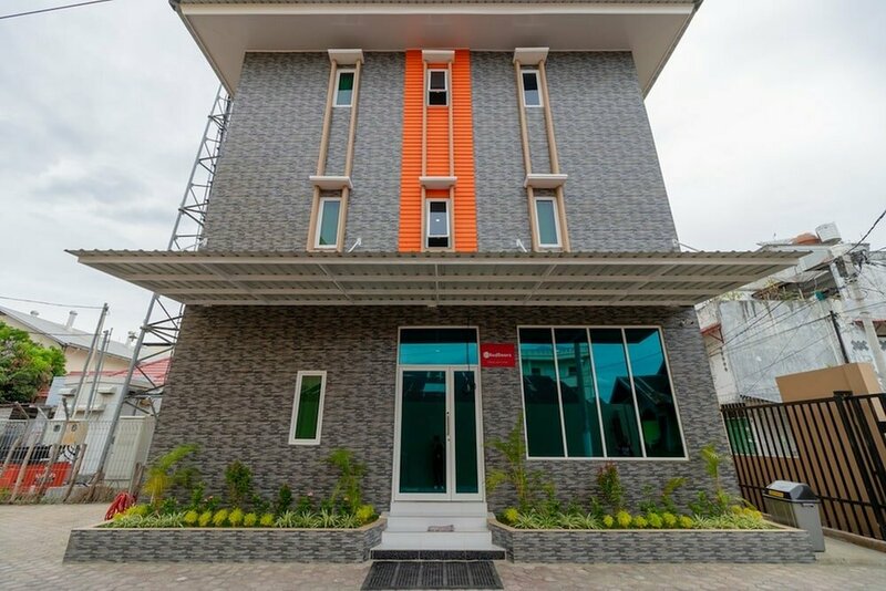 Гостиница RedDoorz Syariah @ Panglima Polem Aceh в Банда-Ачехе