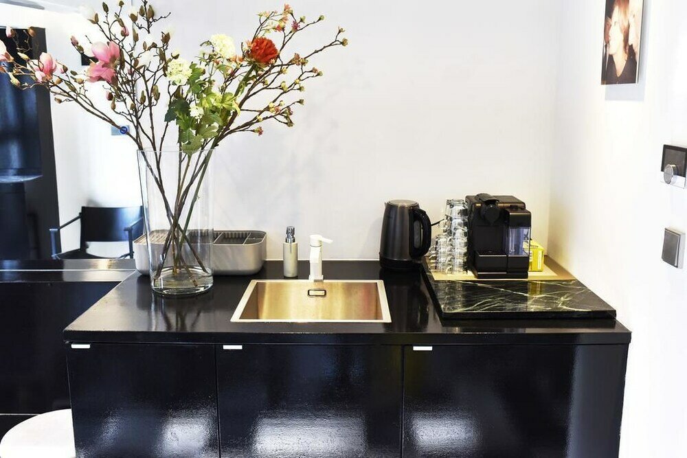 Фото Downtown Room In Canal District