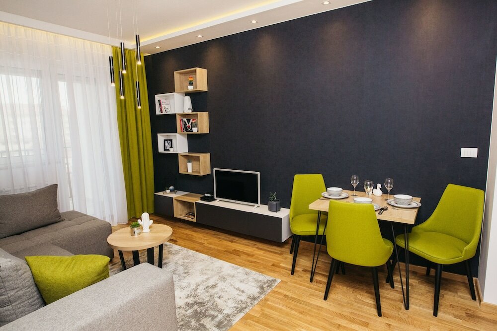 Фото Arena Big Luxury Apartment