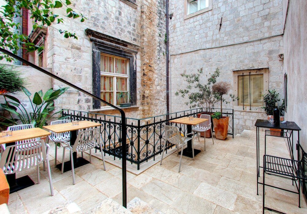 Фото Guesthouse Forty Four