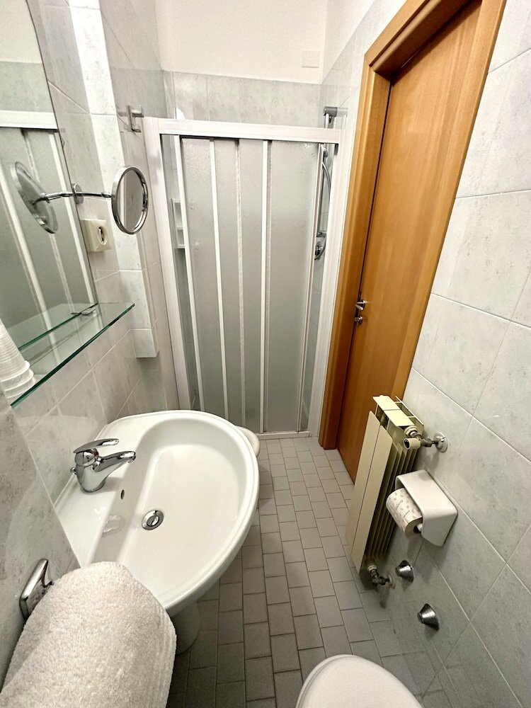 Фото Hotel Metropole