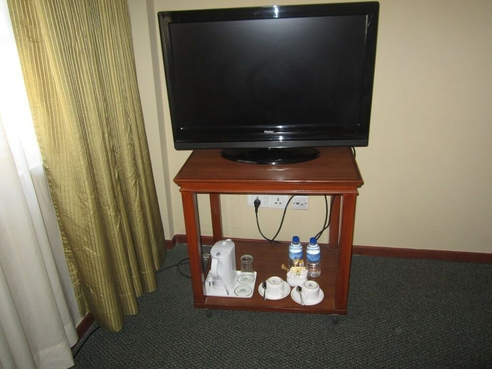 Фото Hotel Jumolhari