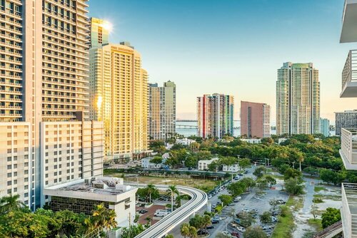 Гостиница 1st Brickell Boutique Residences by Nomad Guru в Майами