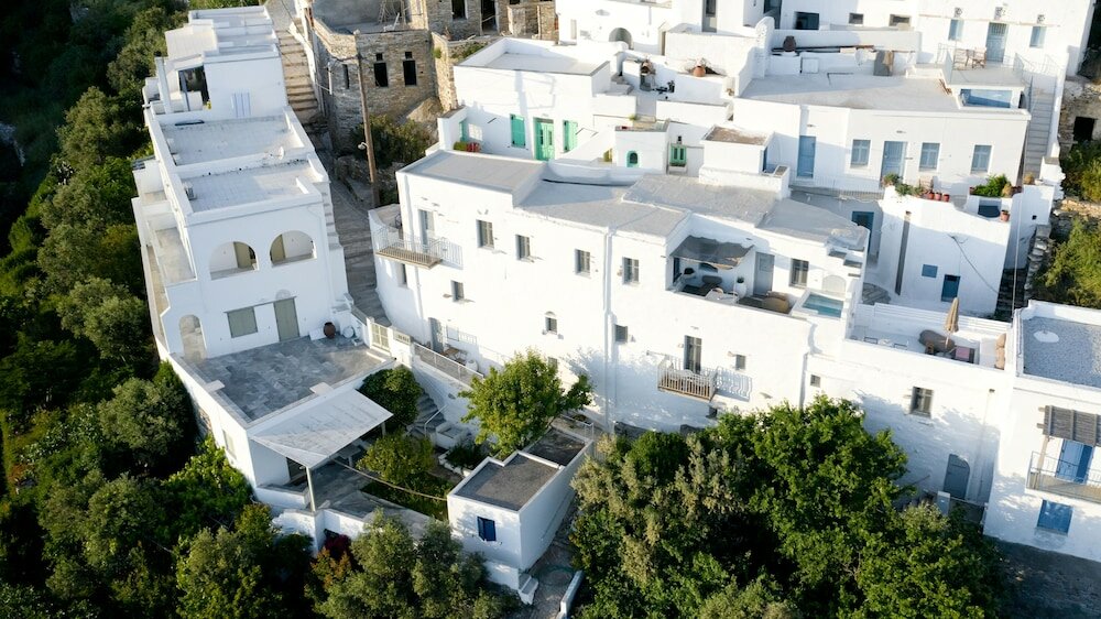 Фото Living Theros Luxury Suites