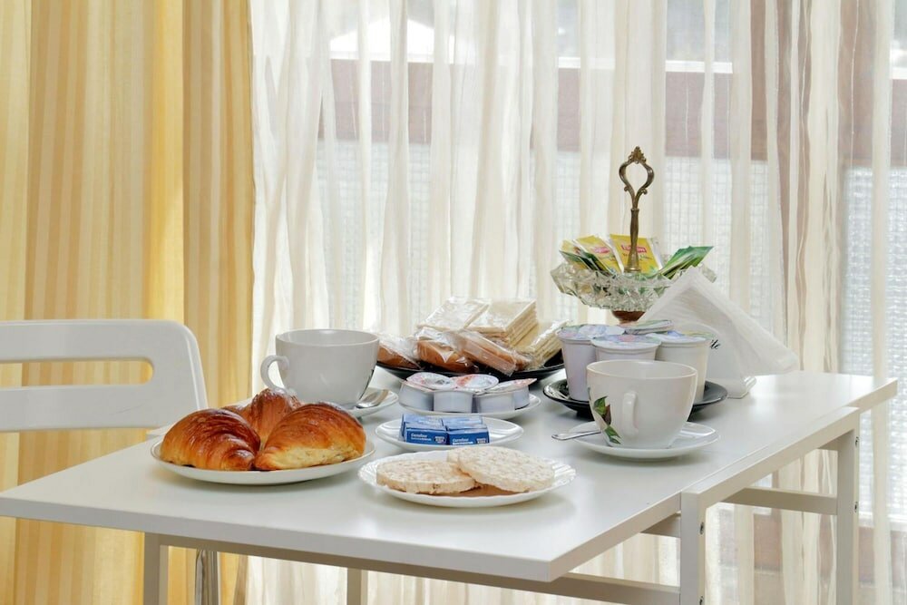 Фото La Stazione Del Vaticano