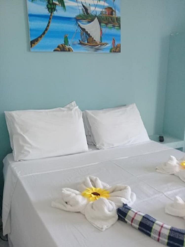 Фото Hostel e Pousada Vila de Porto