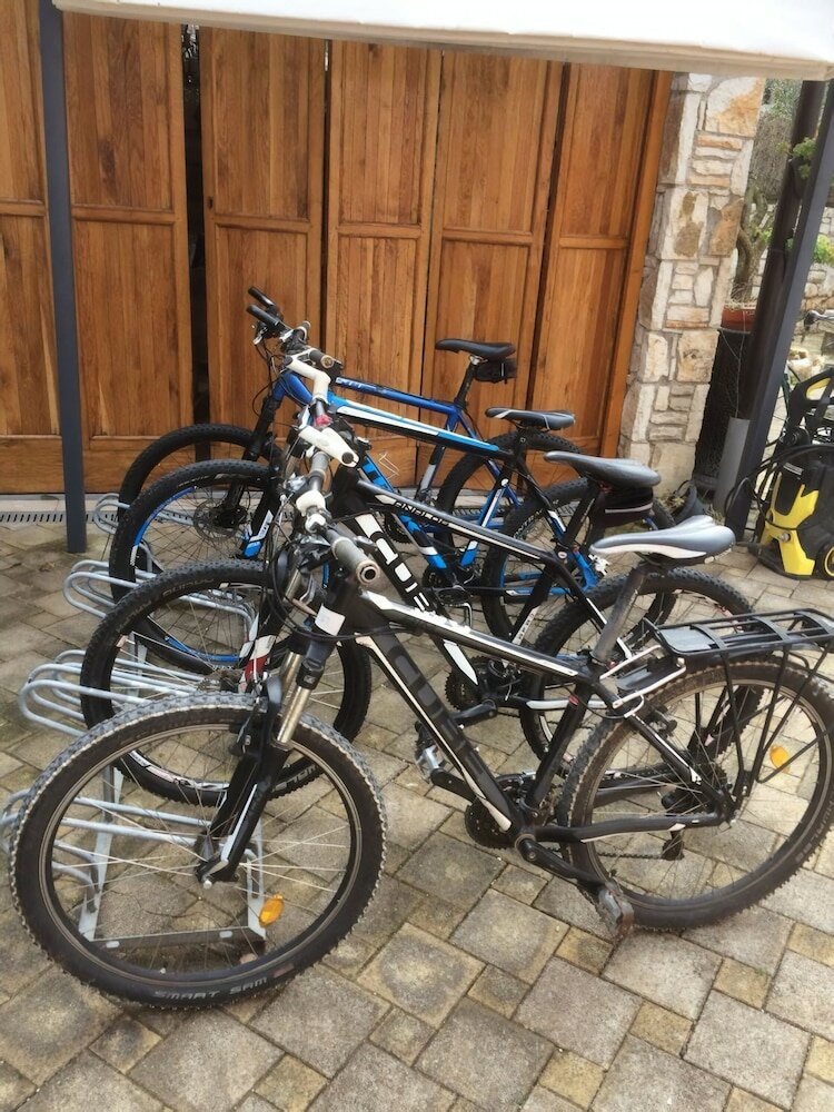 Фото Franulovic Apartments