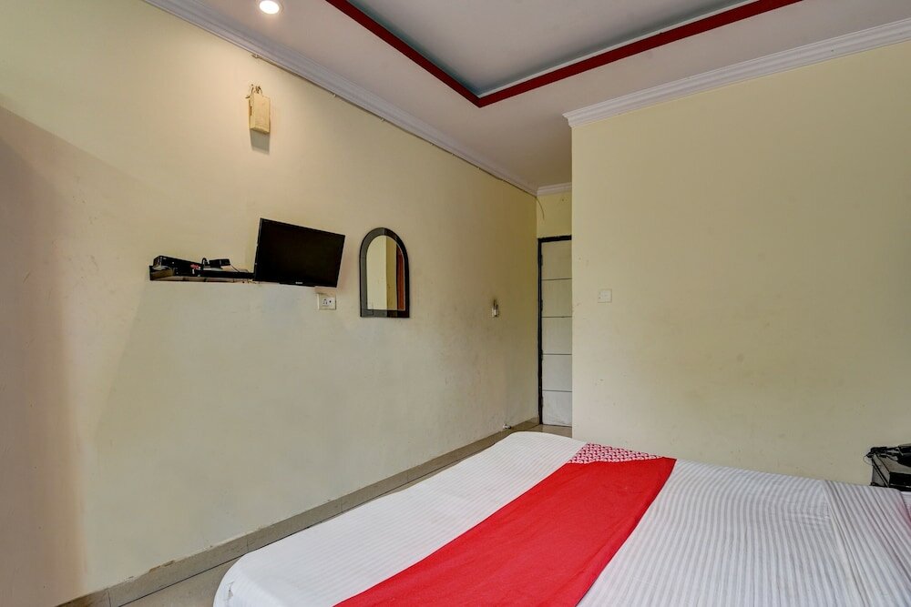 Фото Oyo 4073 Hotel Esskay