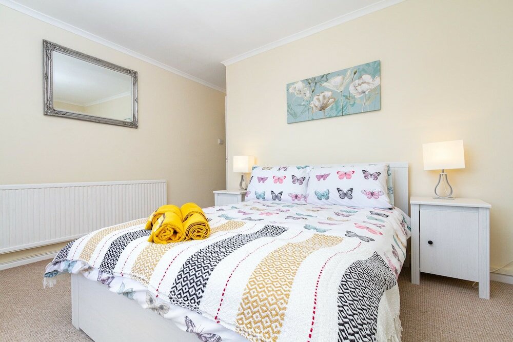 Фото Stay In Cardiff Cathay's Terrace Apartment