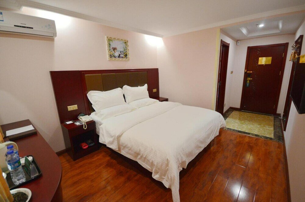 Фото GreenTree Inn Hebei Langfang Bazhou Railway Station West Yingbin Road Express Hotel